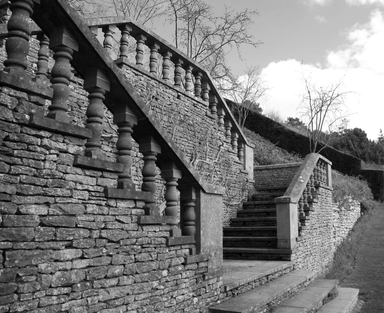 © Louise Badawi 2012